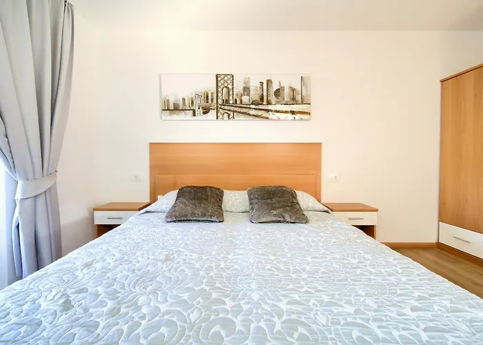 Morea By Interhome Appartement Vantacici