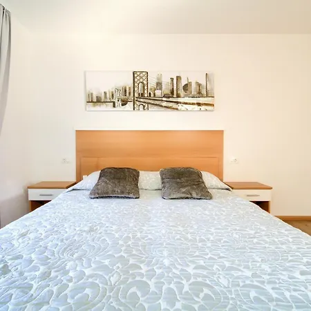 Morea By Interhome Apartman Vantačići